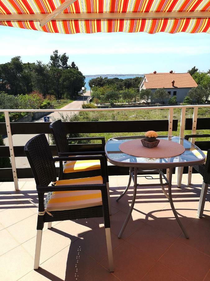 Apartman Milutin Vrsi Dış mekan fotoğraf